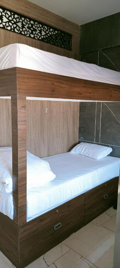 Hotel Florence Nánded Kültér fotó