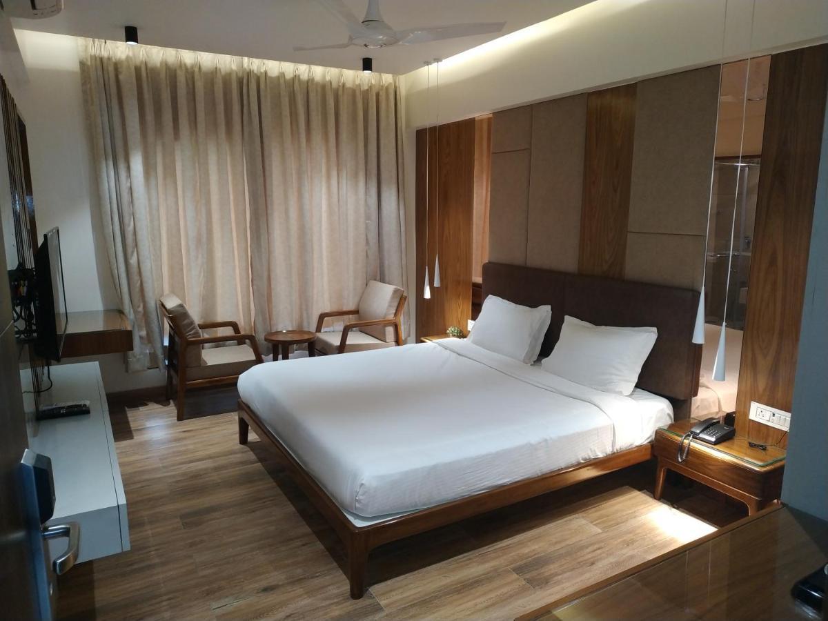 Hotel Florence Nánded Kültér fotó