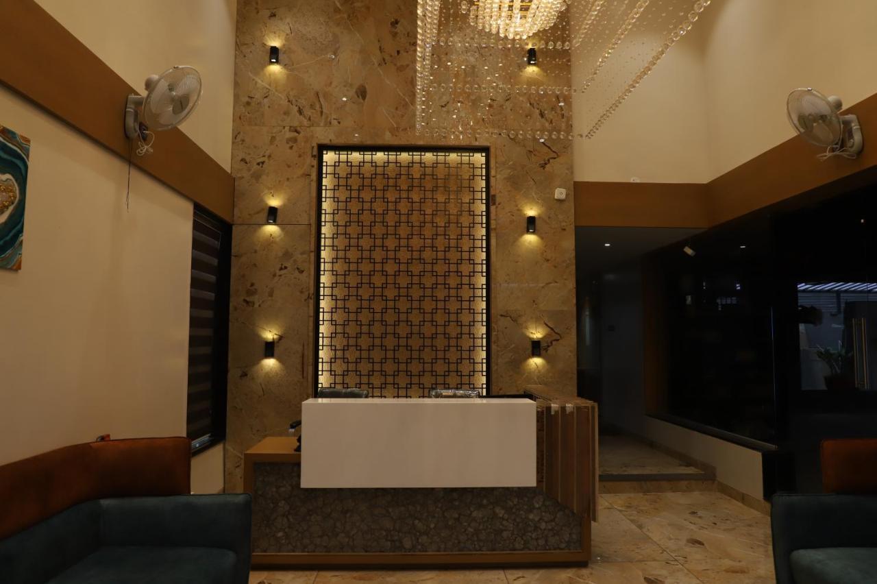Hotel Florence Nánded Kültér fotó